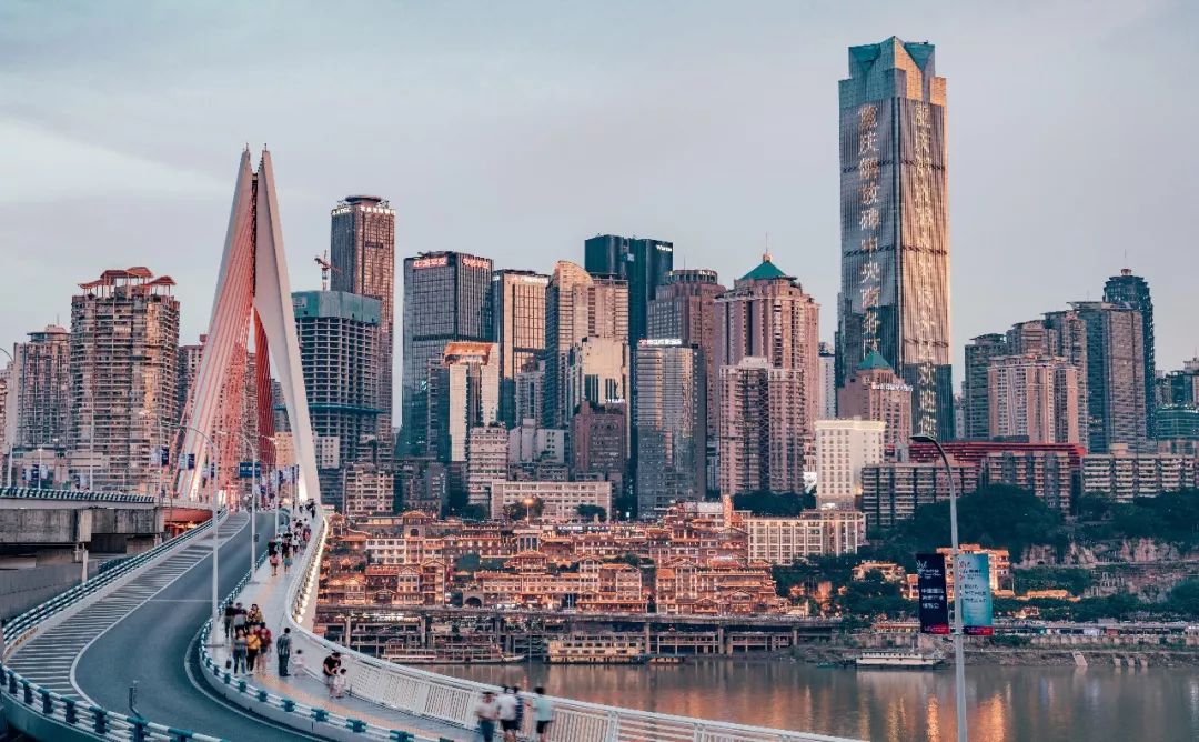 山城重庆，千年故事中的独特韵味